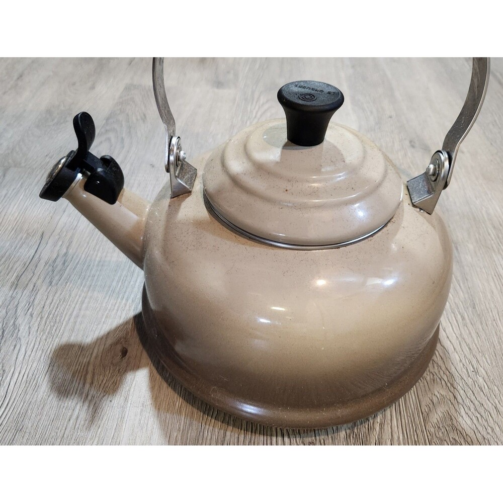 Retired Le Creuset Tea Pot Kettle Ombre Gradient Nutmet